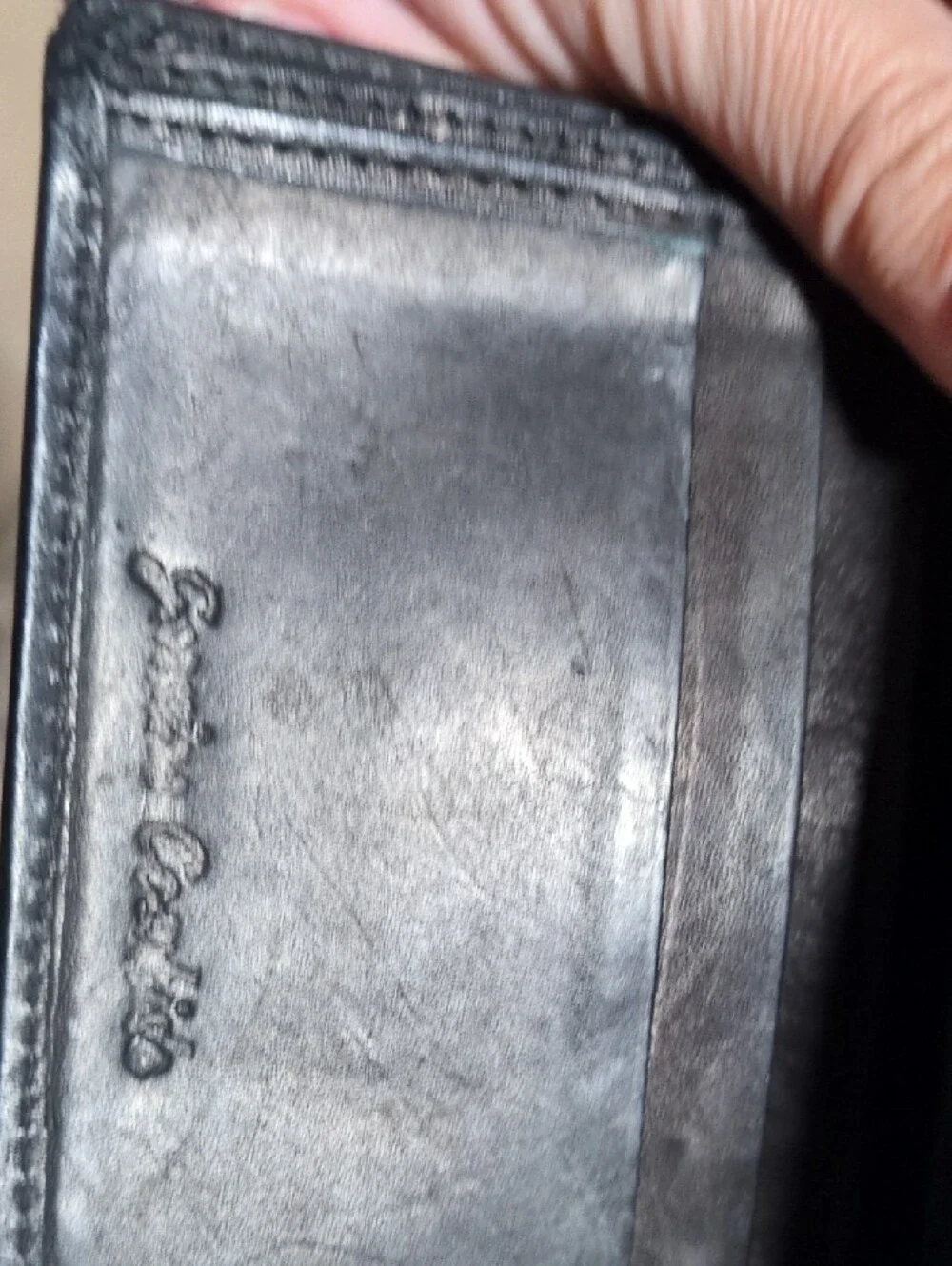 Badge And Credentials Holder Black Leather Tri-Fold Wallet